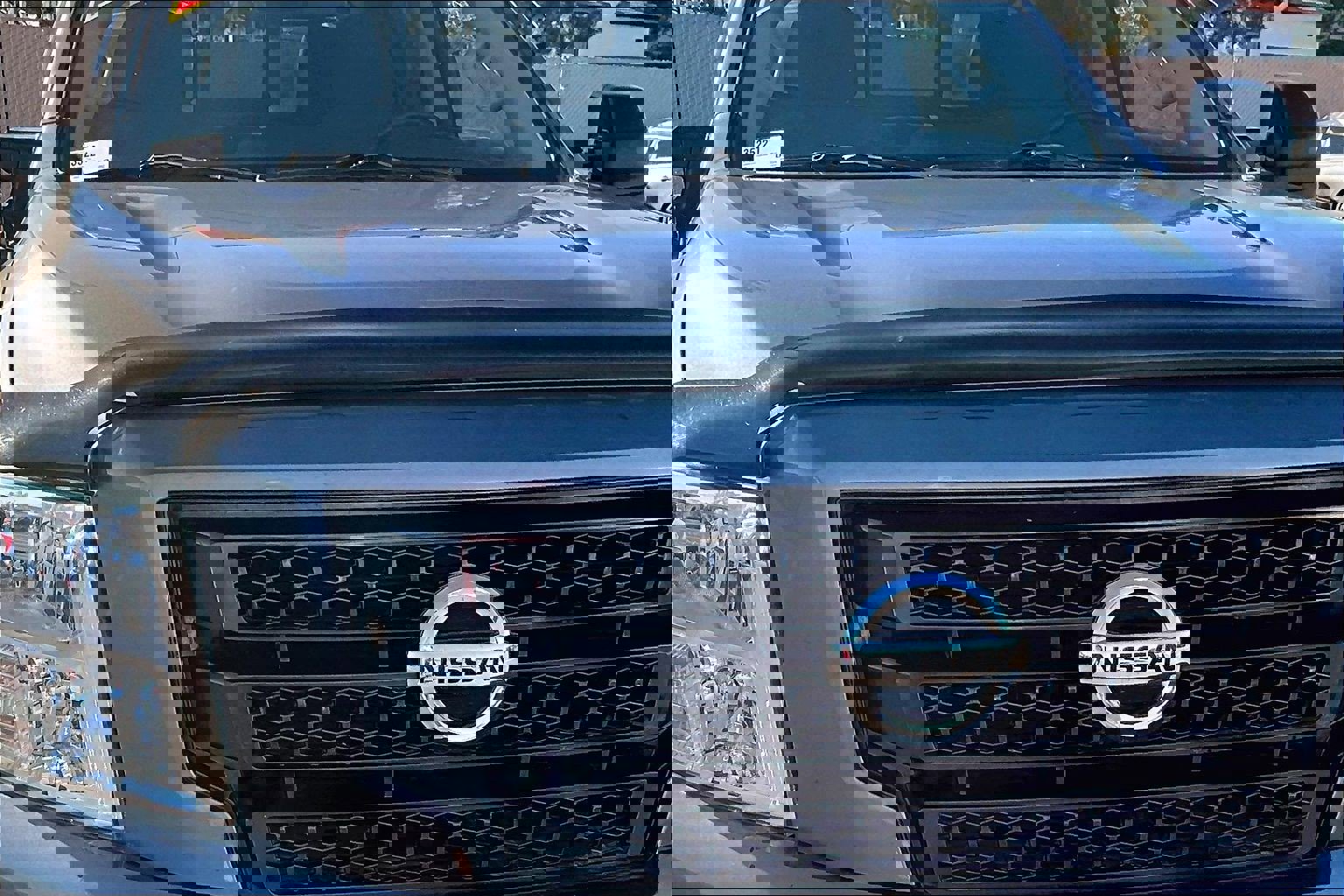 Used 2020 Nissan Titan SV w/ SV Convenience Package image 27