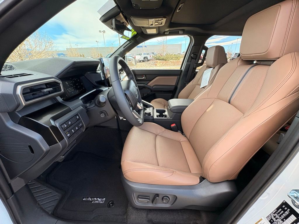 Used 2025 Toyota 4Runner Limited image 10
