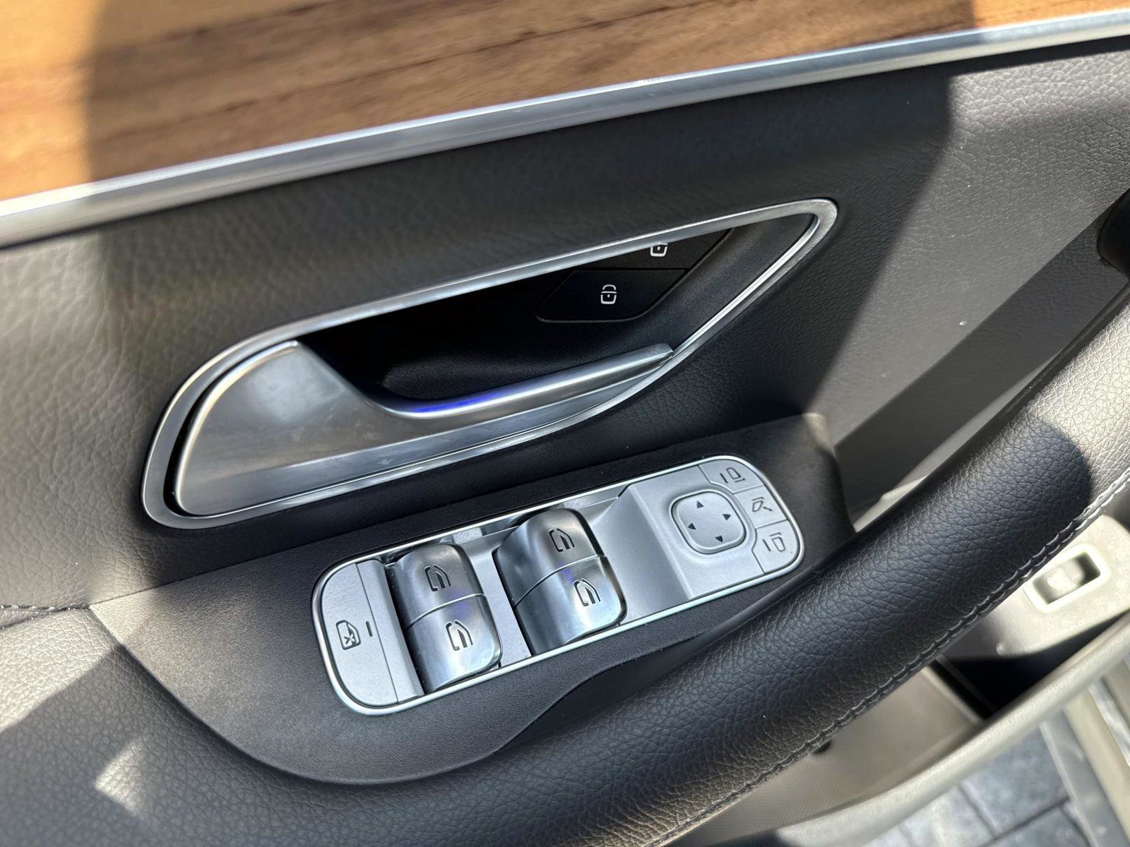 Certified 2025 Mercedes-Benz GLS 450 4MATIC image 19