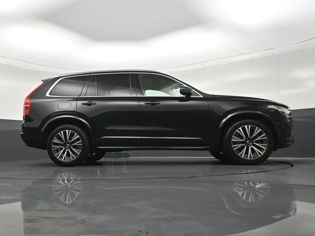 Used 2021 Volvo XC90 T6 Momentum AWD/4WD image 29