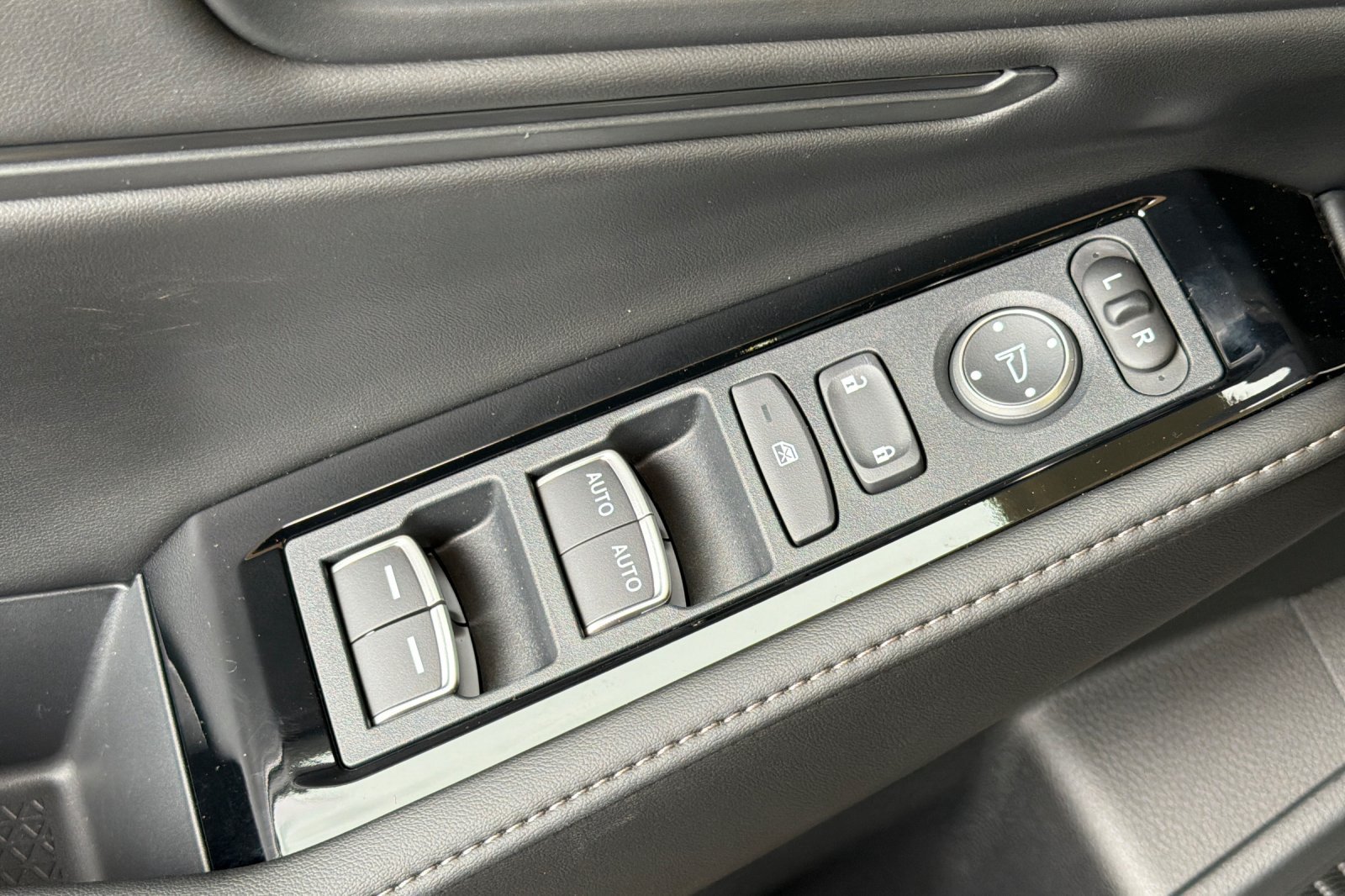 New 2026 Honda Accord Touring image 31