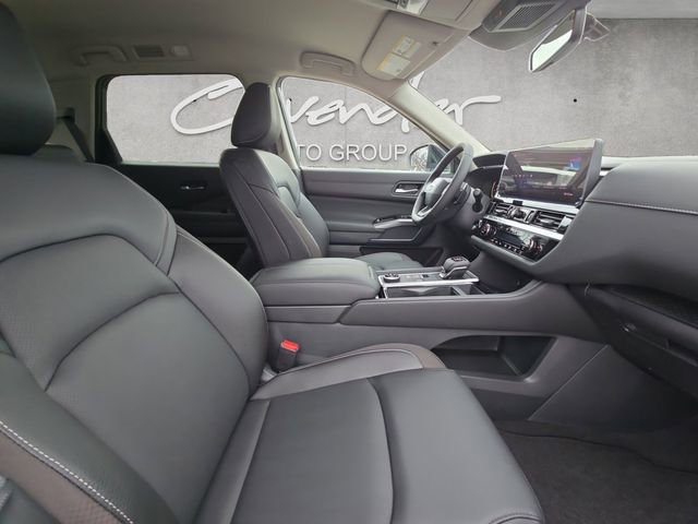 New 2026 Nissan Pathfinder SL image 24