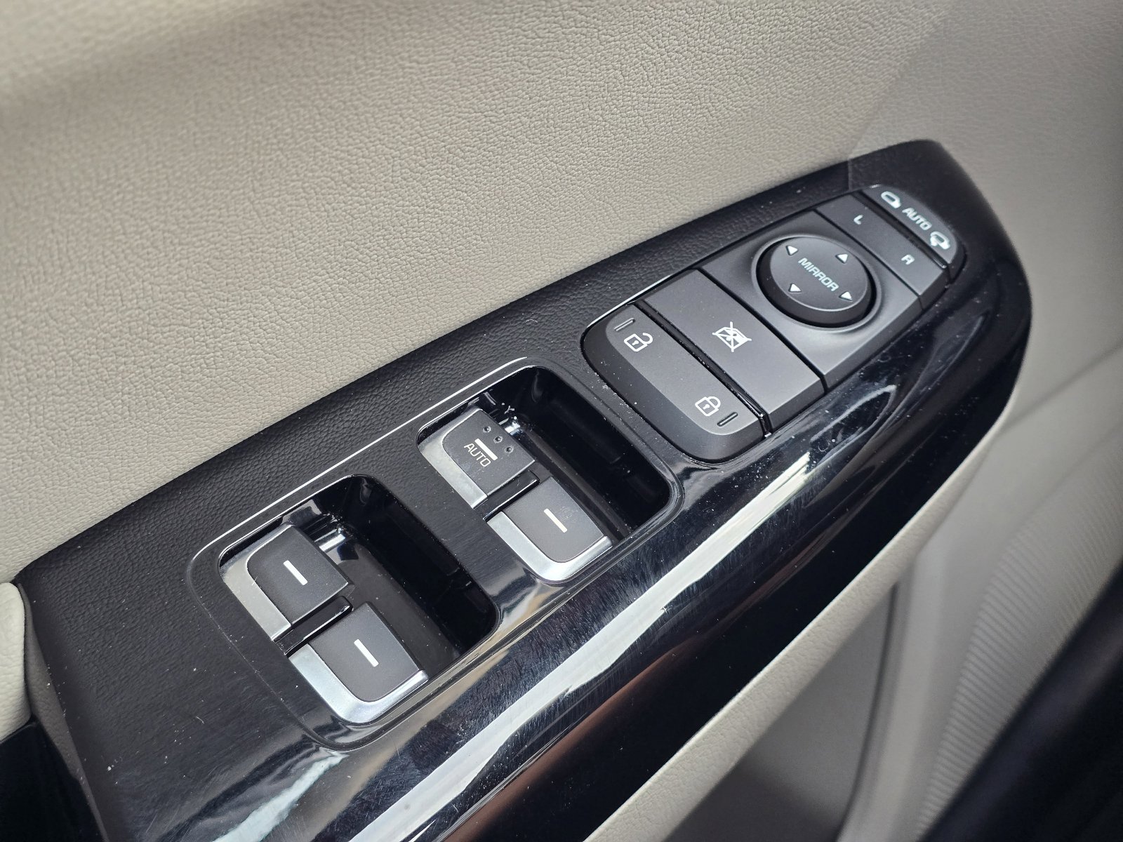 Used 2021 Kia Sportage EX FWD image 22