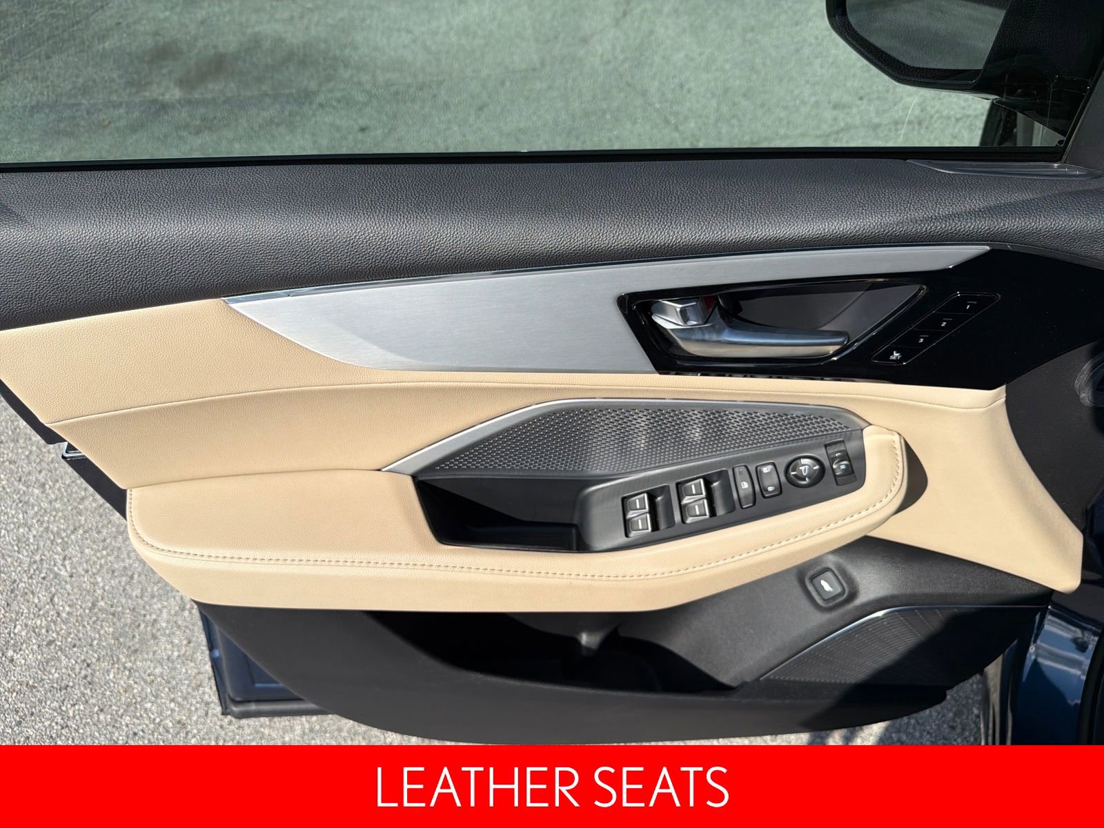 Used 2025 Acura MDX SH-AWD image 18