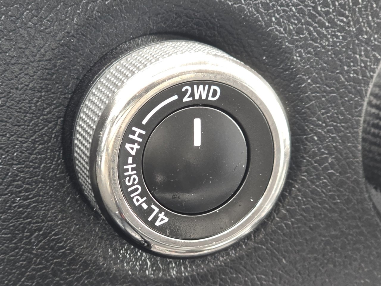 Used 2018 Toyota Sequoia TRD Sport image 9