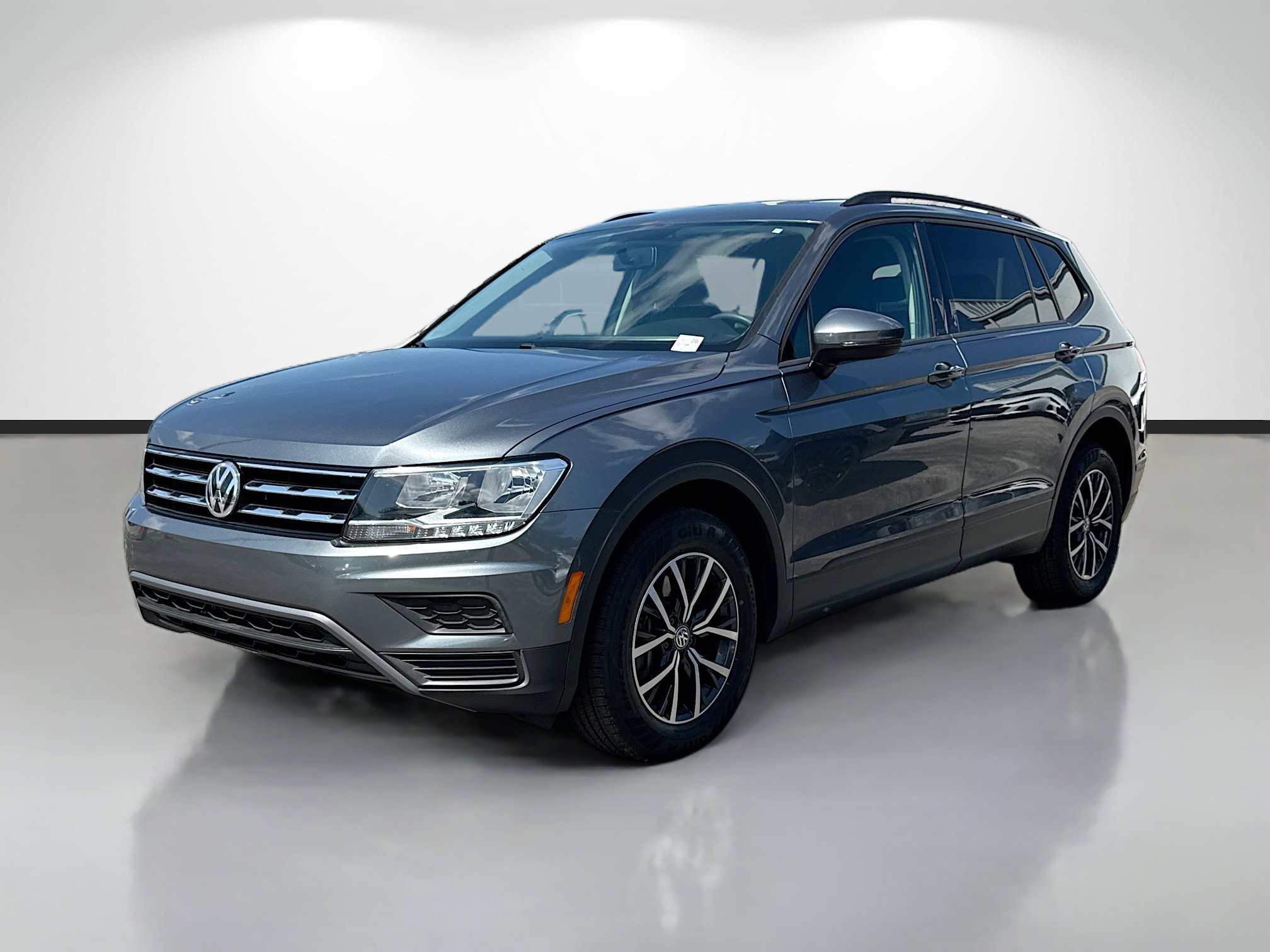 Used 2021 Volkswagen Tiguan S FWD image 7