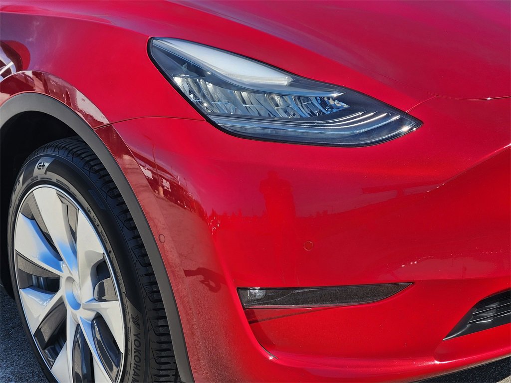 Used 2021 Tesla Model Y Standard Range 4D Sport Utilit image 8