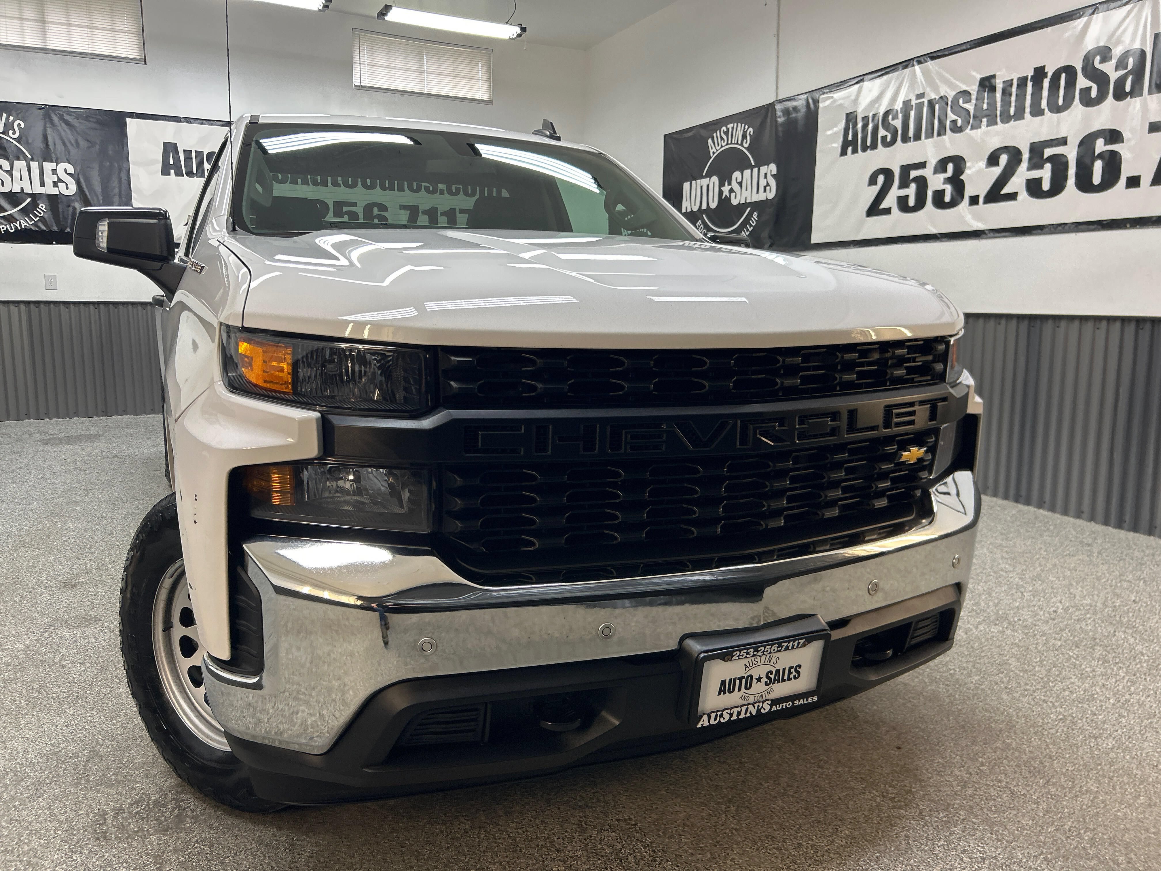 Used 2020 Chevrolet Silverado 1500 W/T w/ WT Convenience Package AWD/4WD image 2