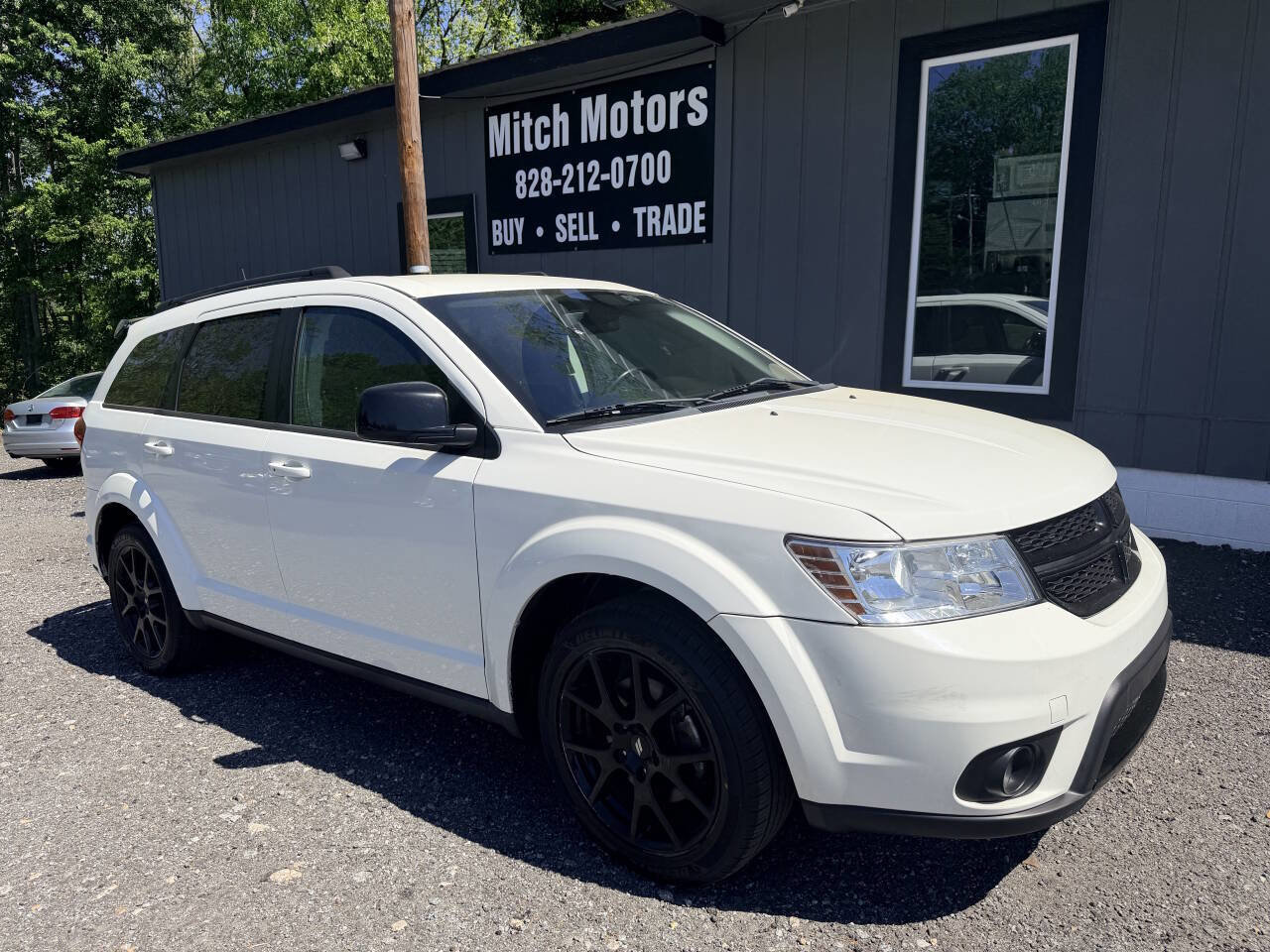 Used 2019 Dodge Journey SE w/ Connectivity Group