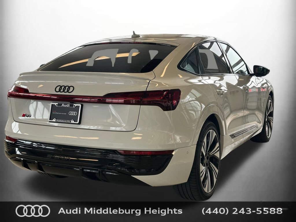 Used 2024 Audi Q8 e-tron Prestige w/ Prestige Package AWD/4WD image 10