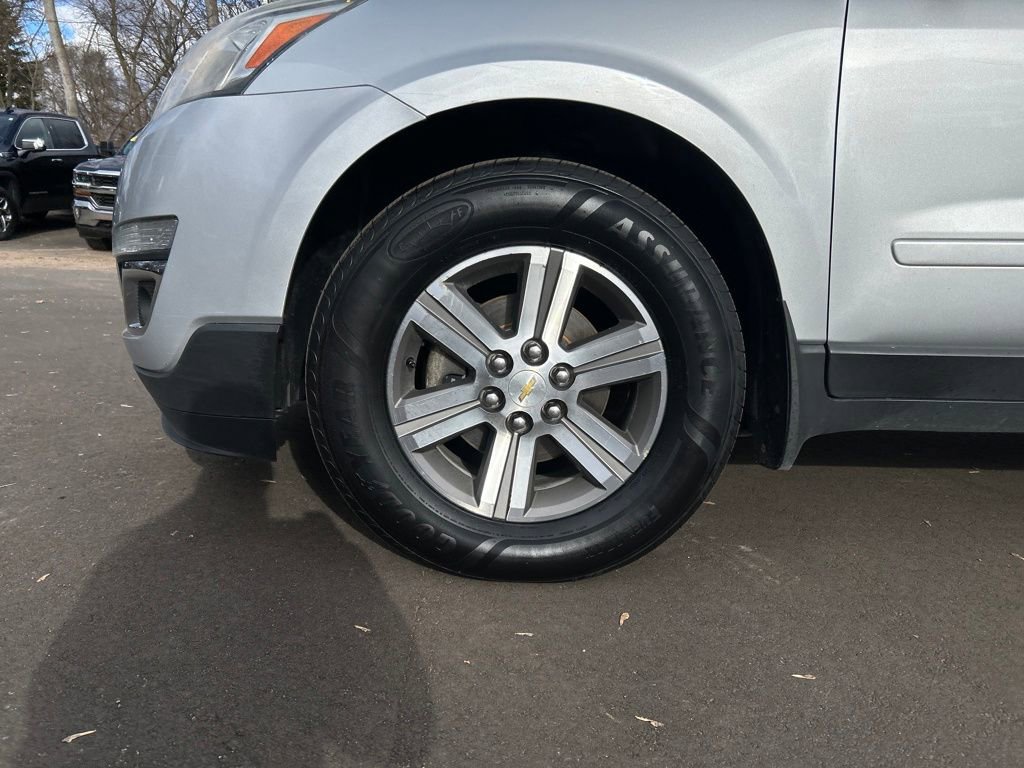 Used 2015 Chevrolet Traverse LT image 10