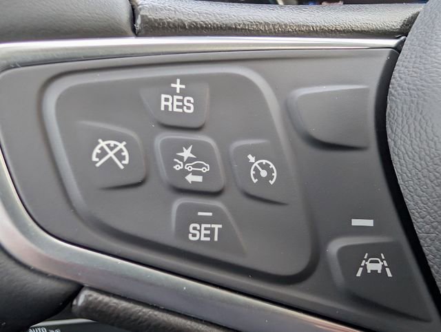 Used 2023 Chevrolet Equinox LT image 16