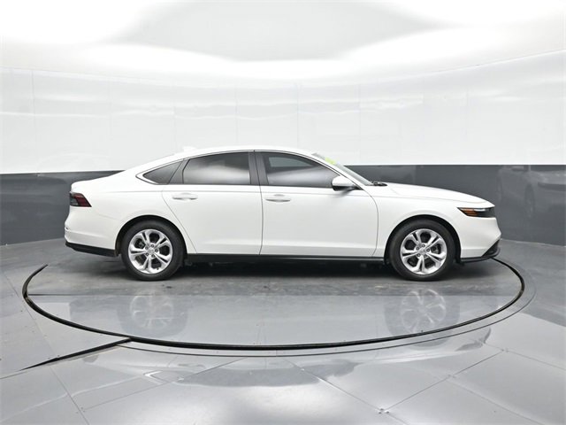 Used 2025 Honda Accord LX image 16