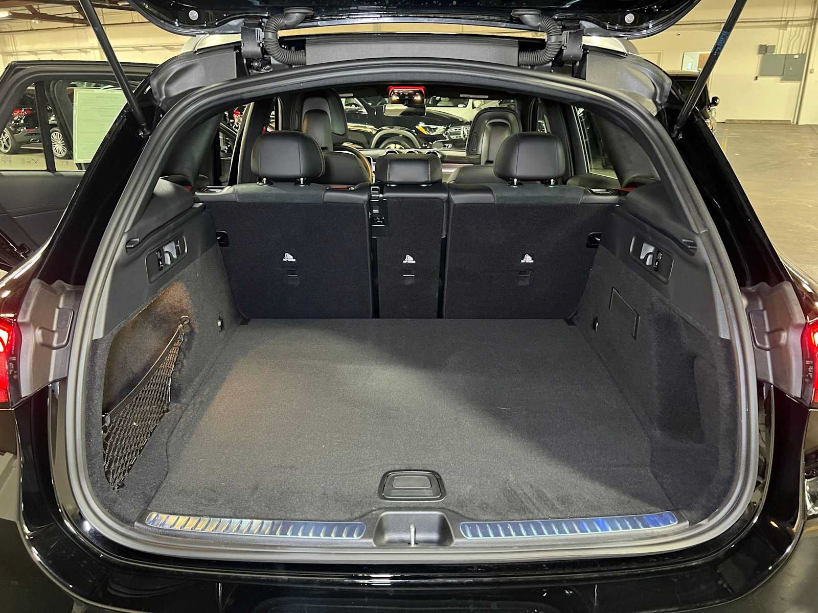 Used 2026 Mercedes-Benz GLC 43 AMG 4MATIC image 16