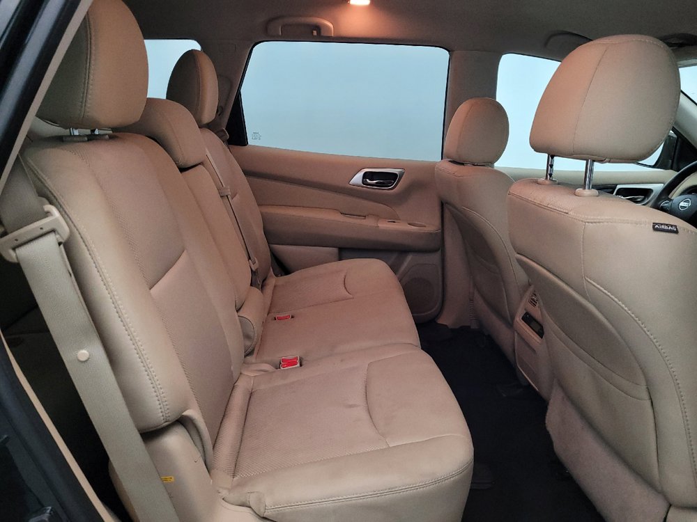 Used 2017 Nissan Pathfinder S AWD/4WD image 19