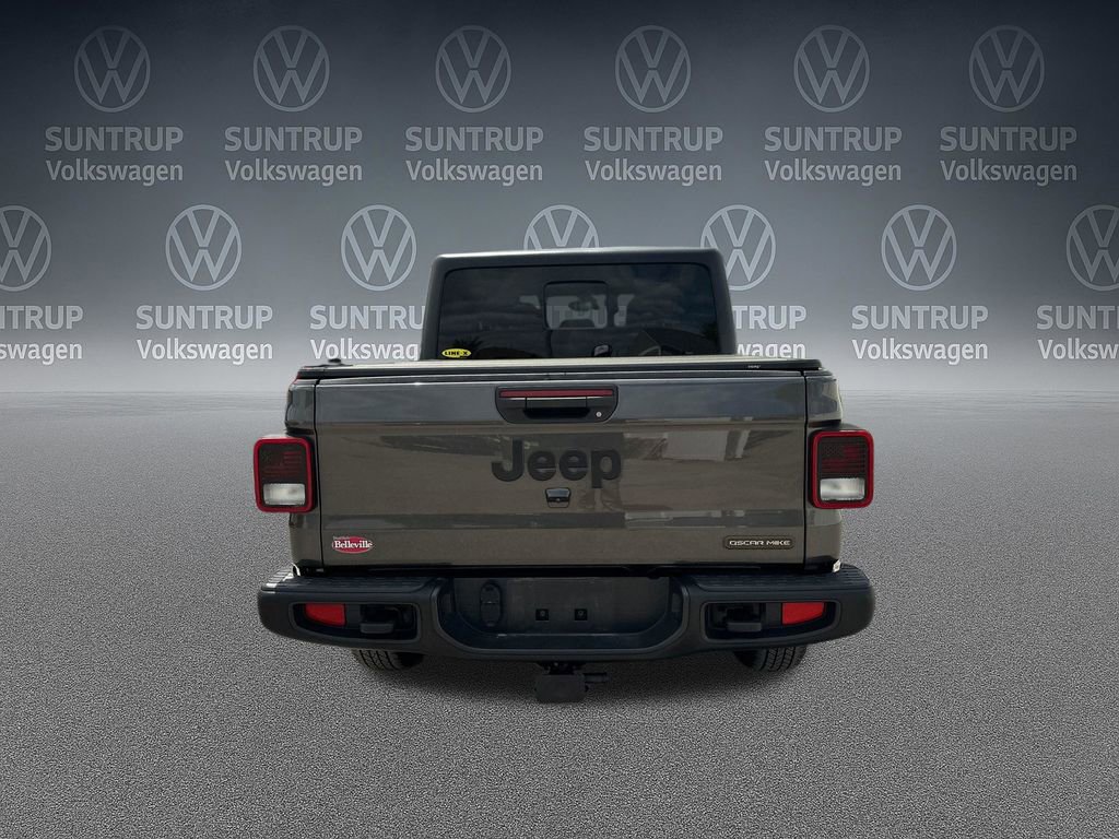 Used 2023 Jeep Gladiator Sport AWD/4WD image 37