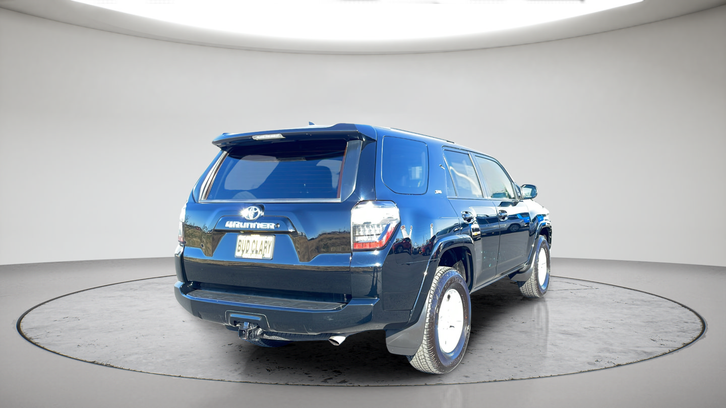 Certified 2018 Toyota 4Runner SR5 Premium AWD/4WD image 5