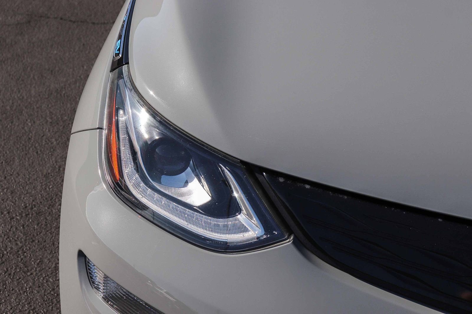 Used 2021 Chevrolet Bolt LT FWD image 12