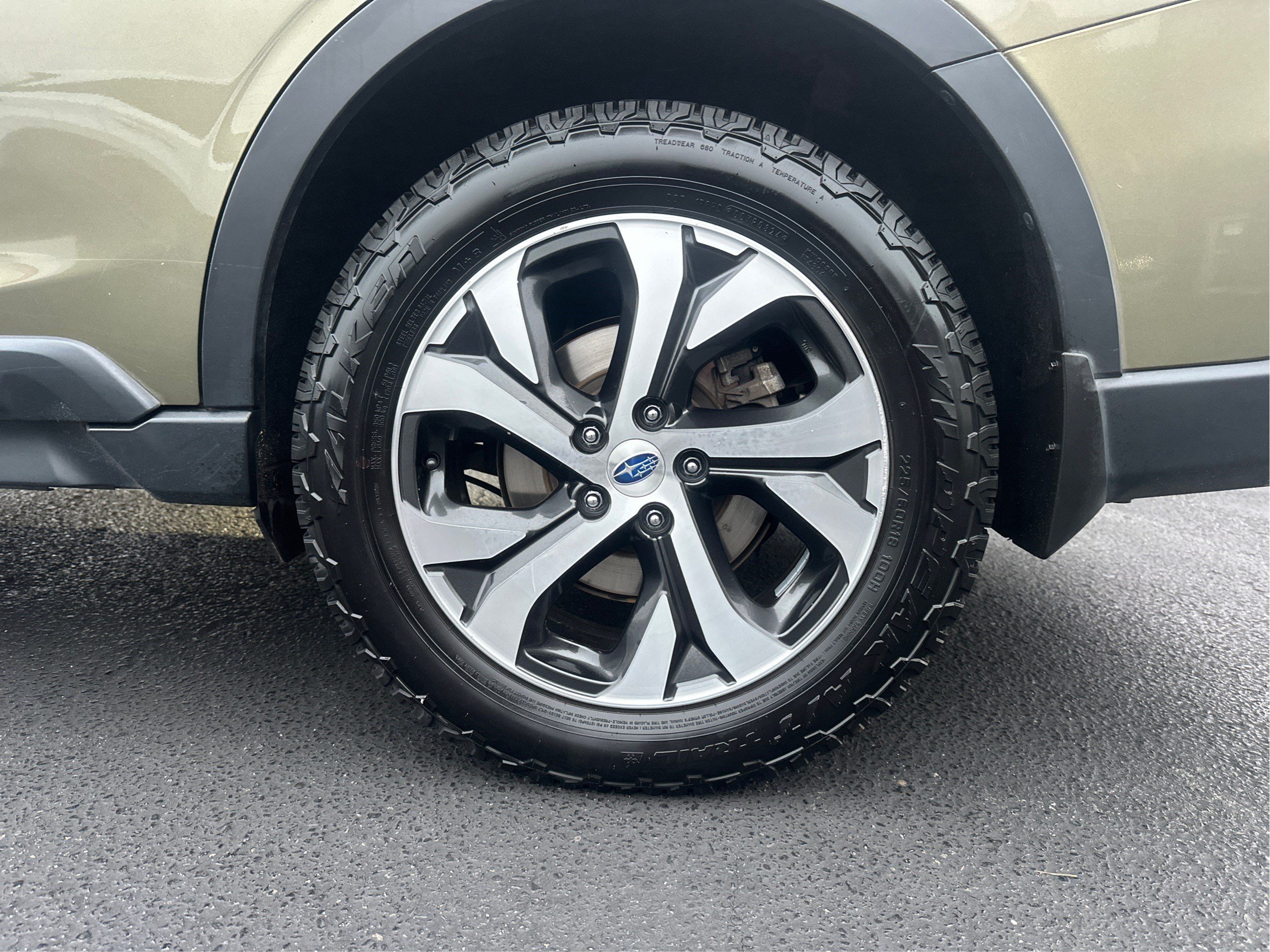 Used 2021 Subaru Outback Limited AWD/4WD image 30