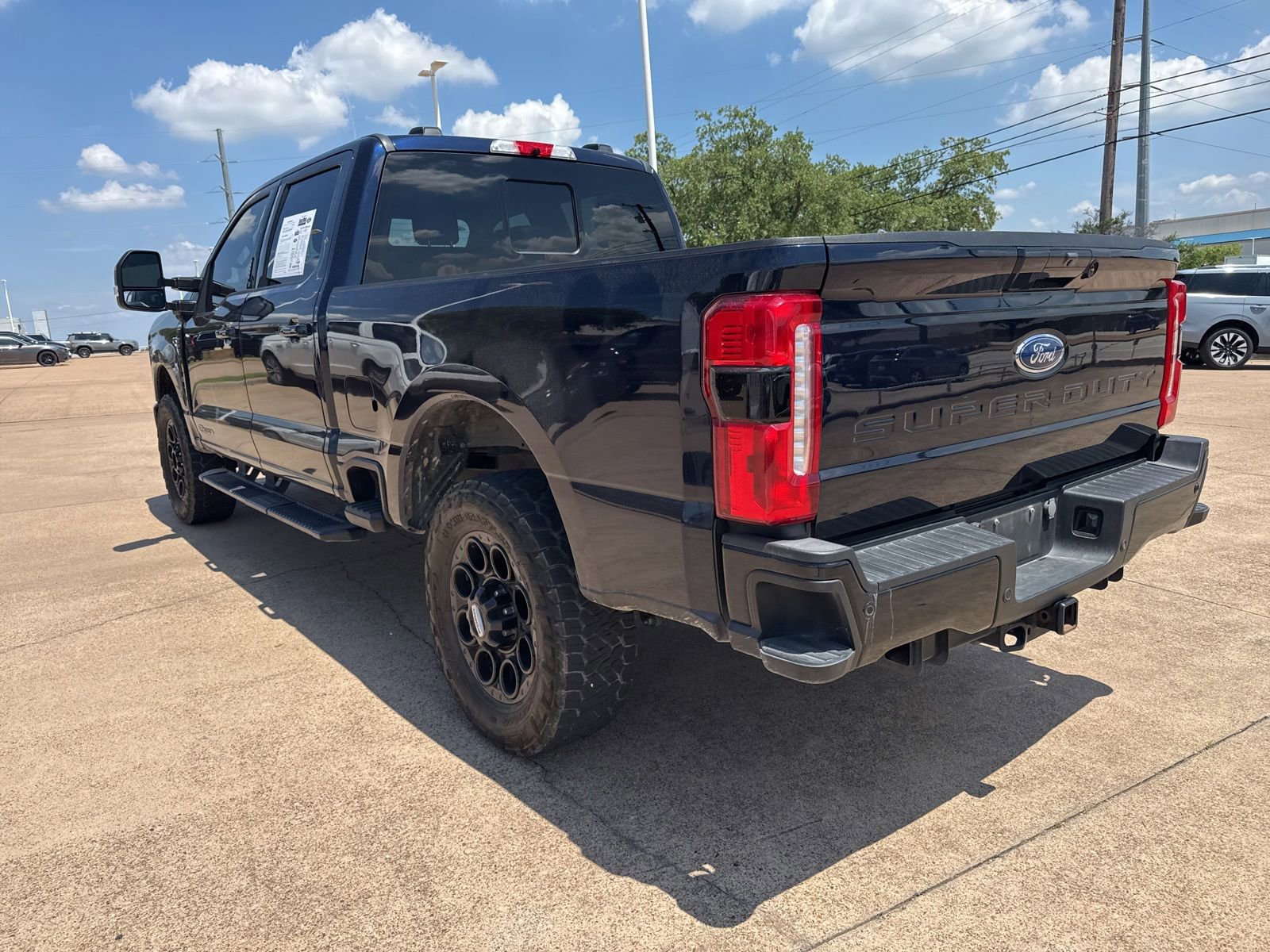 Used 2024 Ford F250 Lariat w/ Lariat Ultimate Package AWD/4WD image 5
