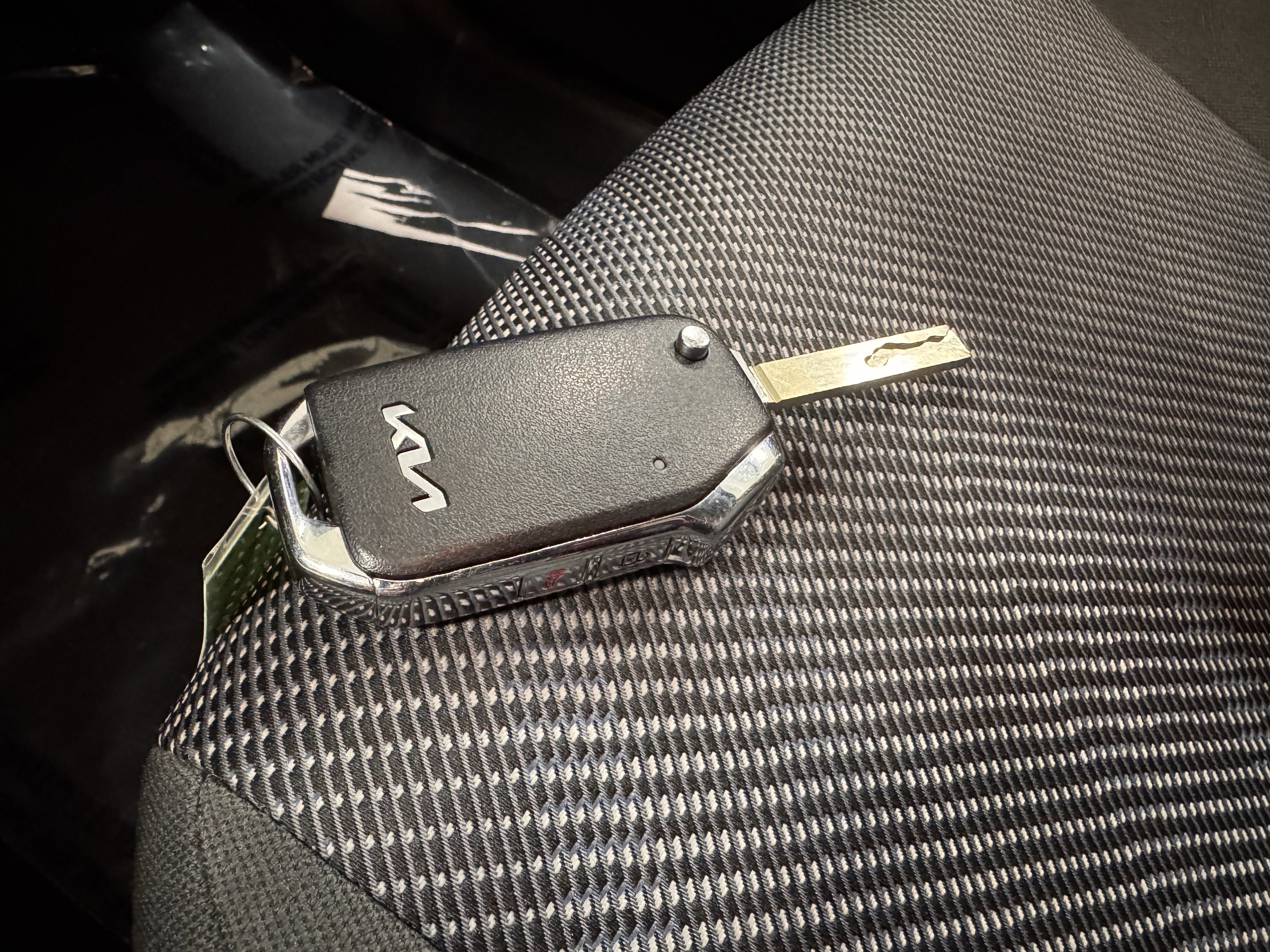 Certified 2025 Kia Seltos LX image 11