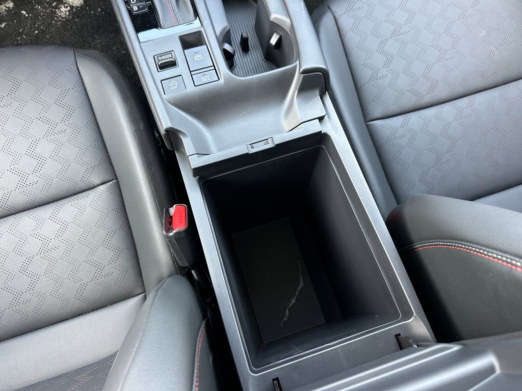 New 2026 Nissan Sentra SR w/ SR Premium Package FWD image 30