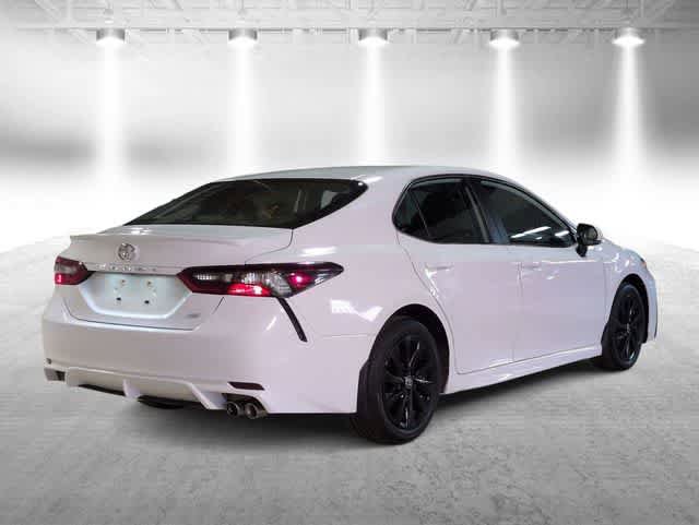 Used 2024 Toyota Camry SE FWD image 8