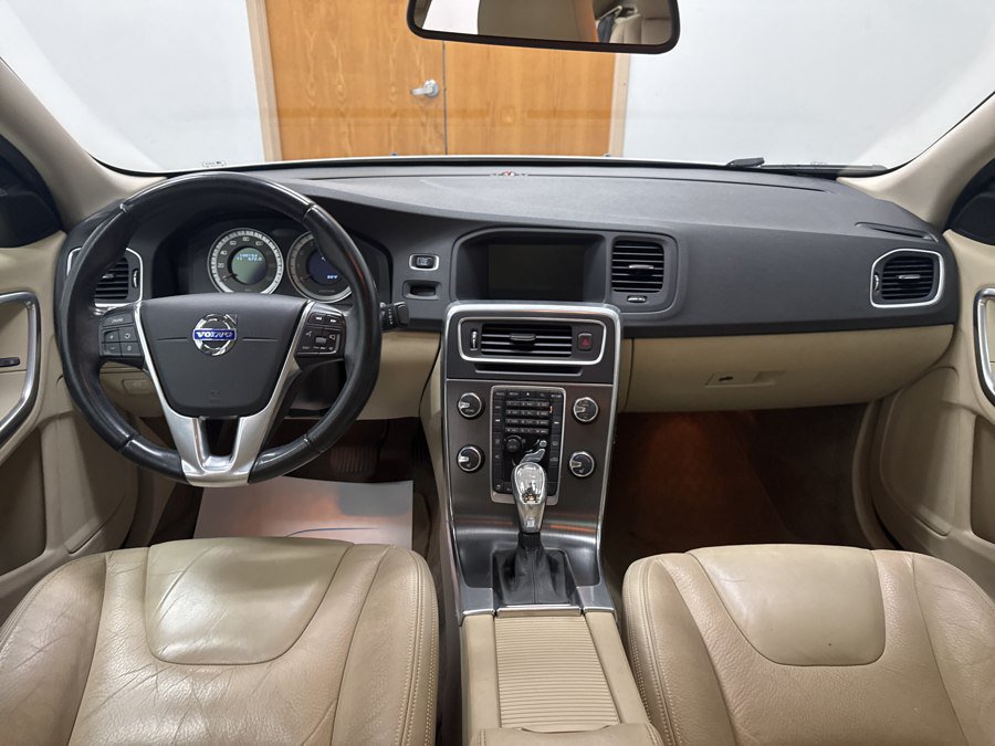 Used 2013 Volvo S60 T5 AWD/4WD image 9