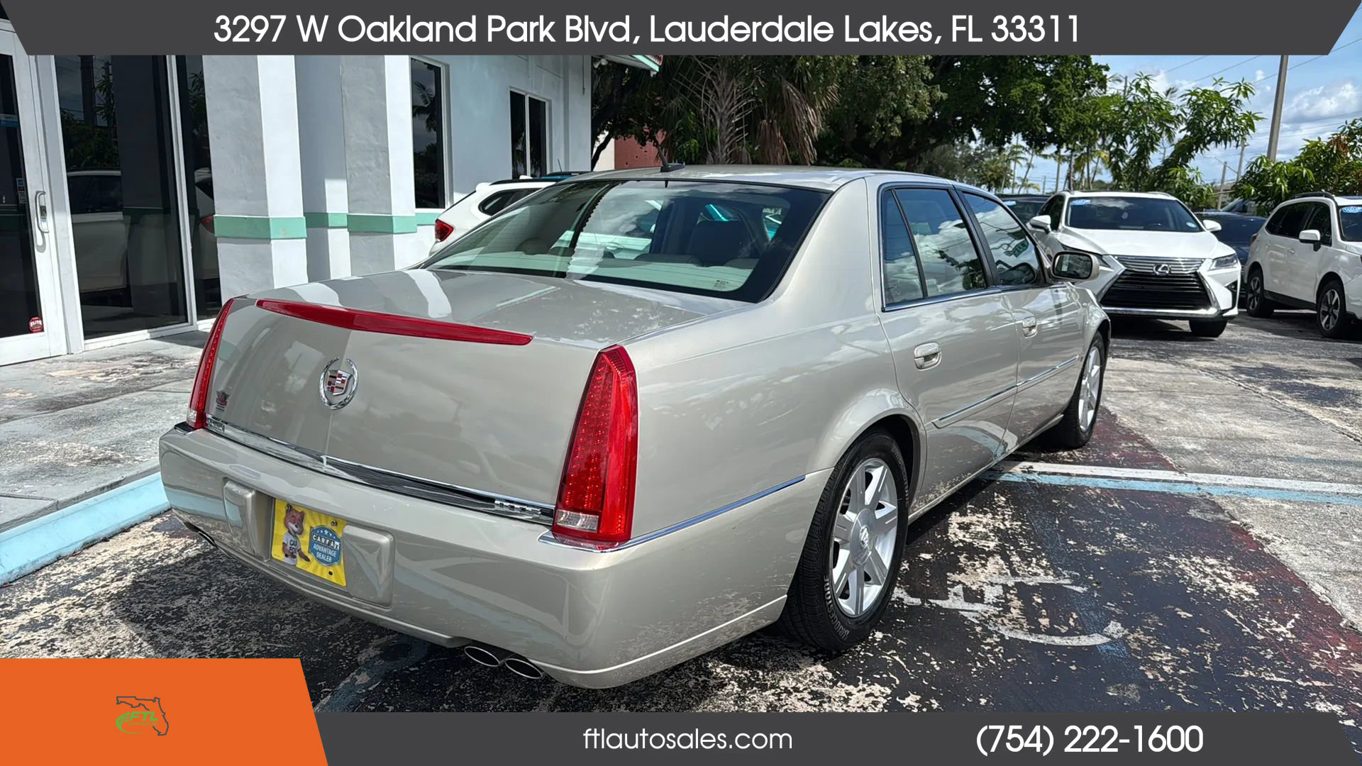 Used 2007 Cadillac DTS w/ Trunk Convenience Package image 11