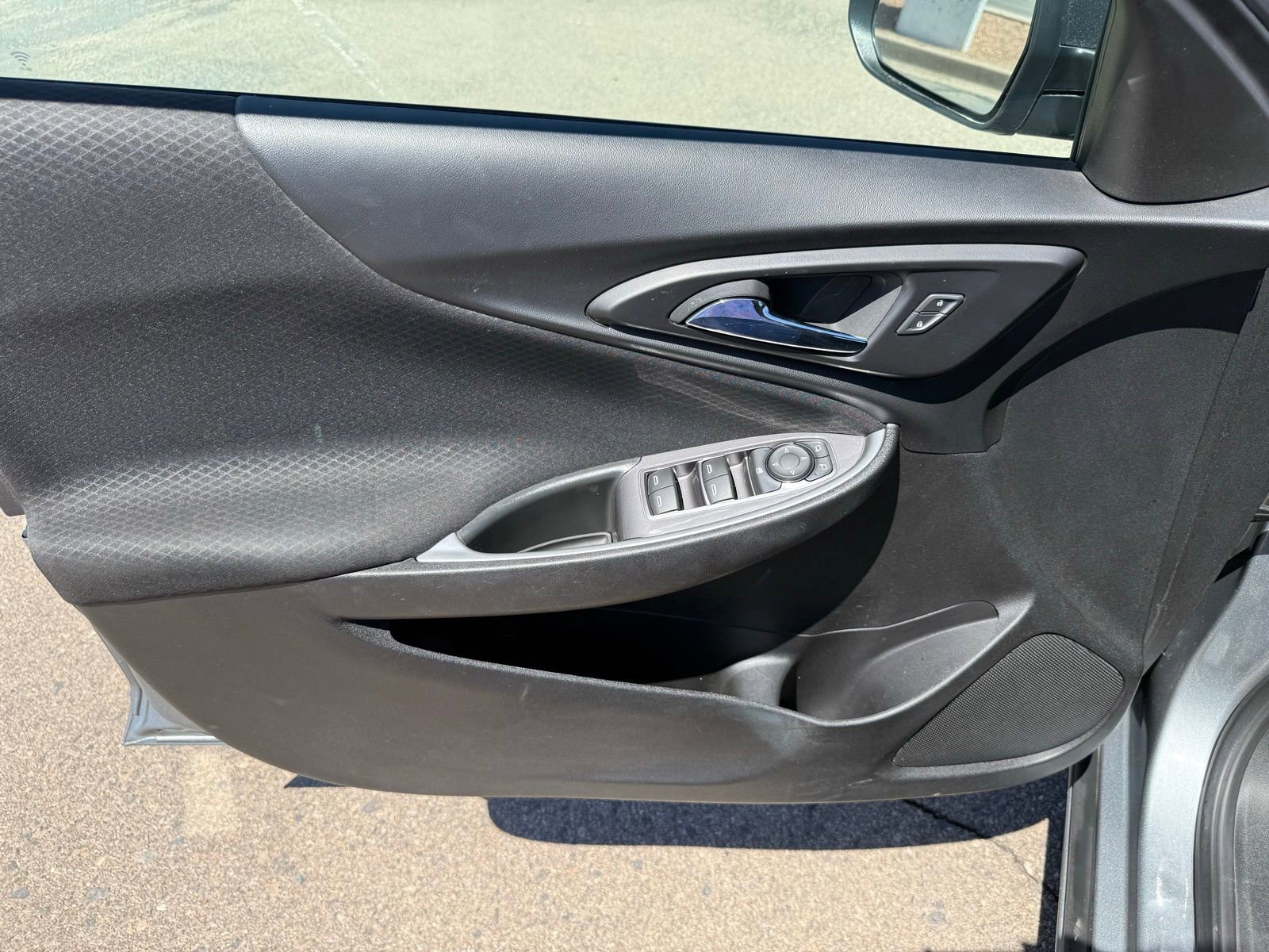 Used 2024 Chevrolet Malibu LS image 11