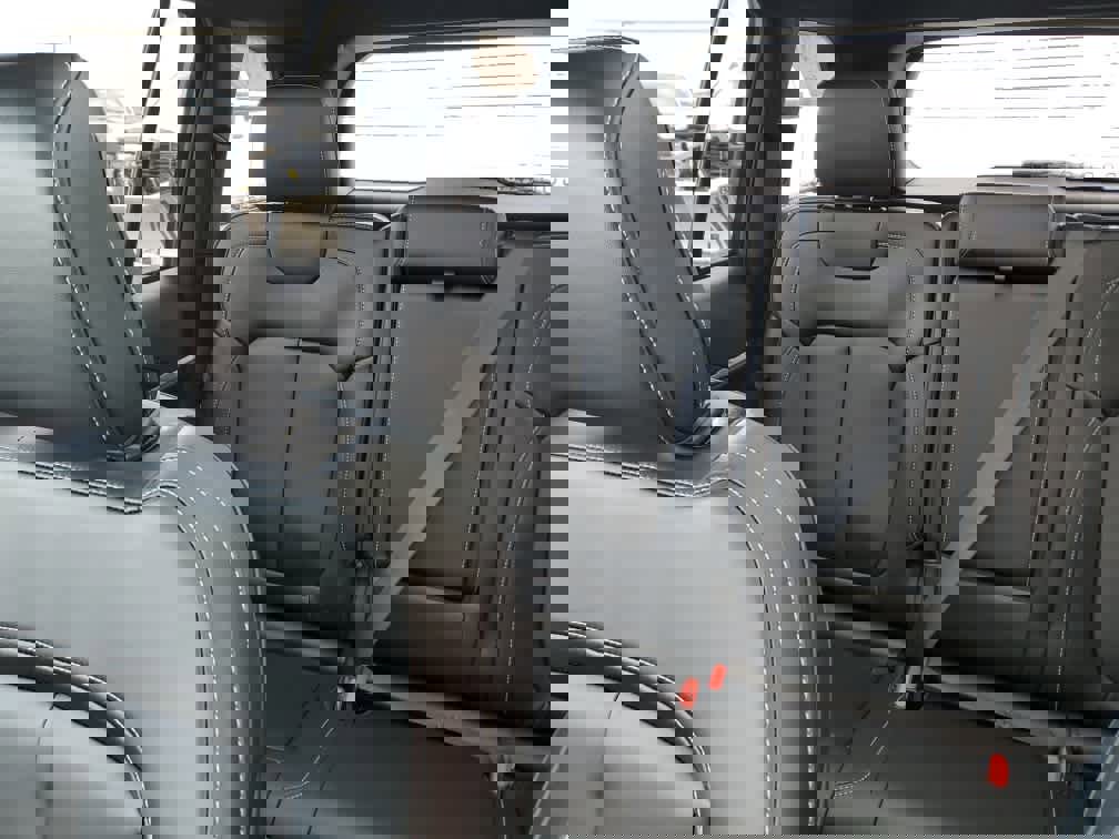 New 2025 Jeep Grand Cherokee Limited image 14