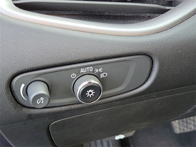 Used 2023 Chevrolet Malibu LT image 8