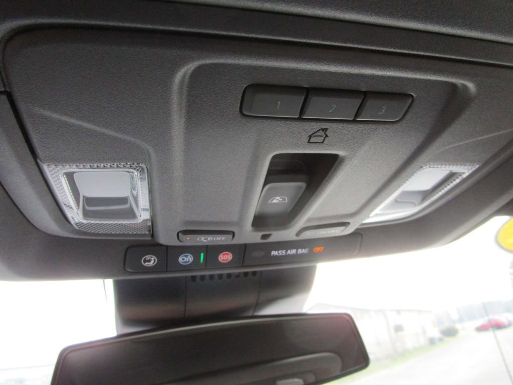 New 2026 Chevrolet Silverado 1500 LT image 39