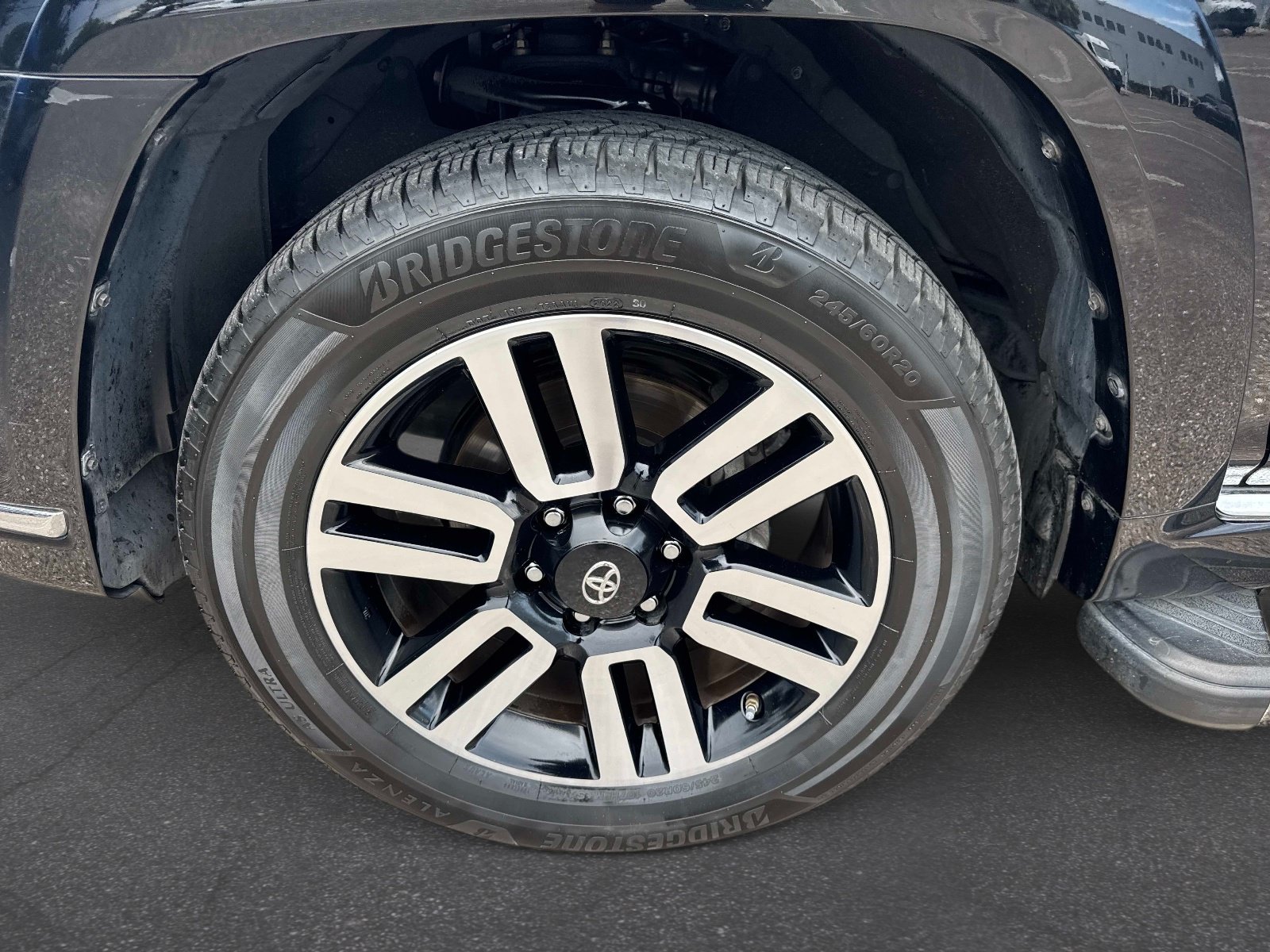 Used 2017 Toyota 4Runner Limited AWD/4WD image 10
