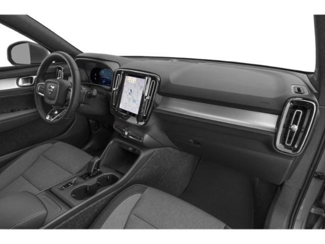 Used 2025 Volvo XC40 B5 Plus AWD/4WD image 15