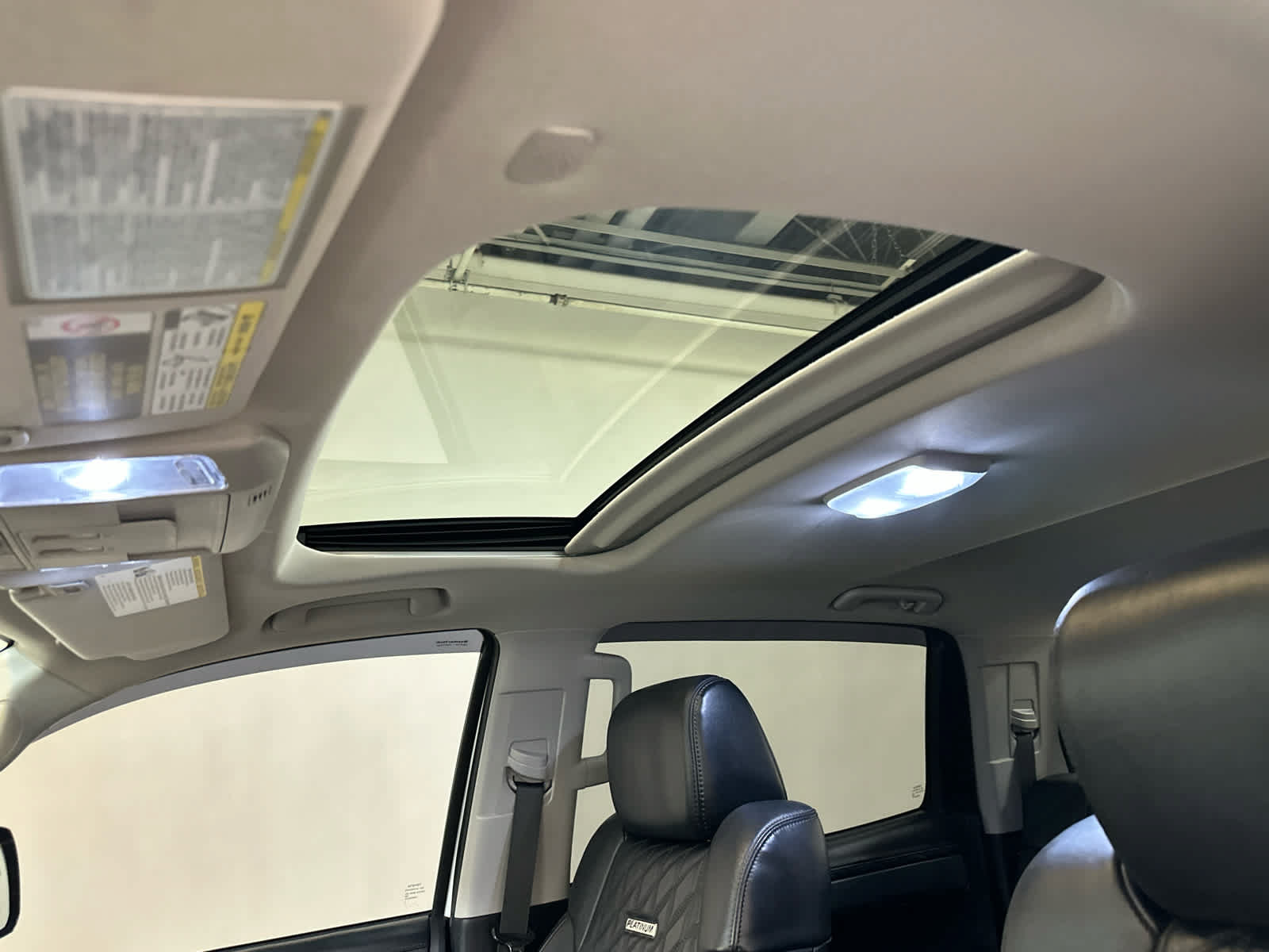 Used 2019 Toyota Tundra Platinum AWD/4WD image 5