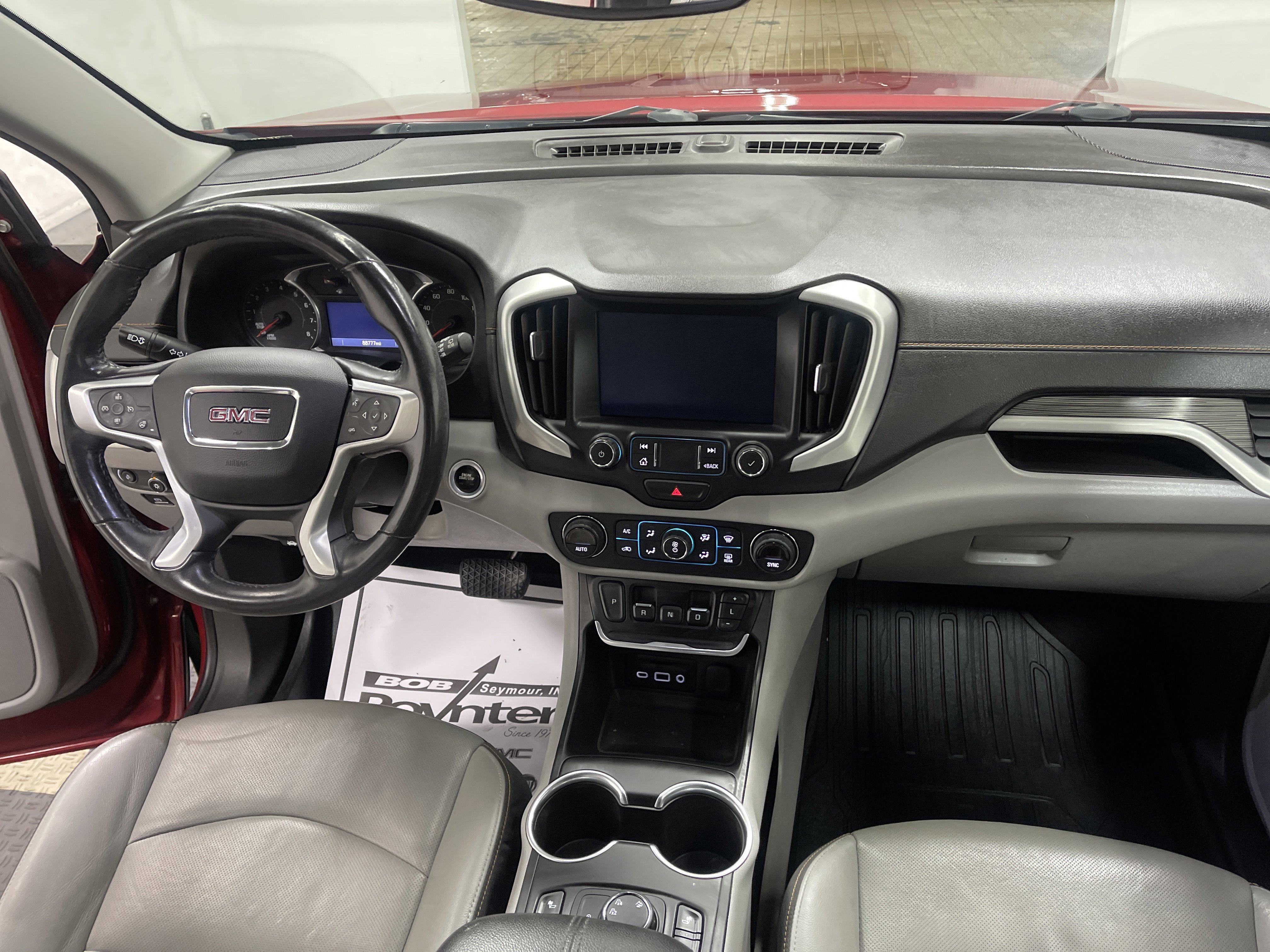 Used 2019 GMC Terrain SLT w/ Preferred Package image 21