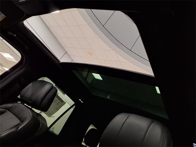 Certified 2025 Lincoln Navigator Reserve w/ Jet Appearance Package image 7