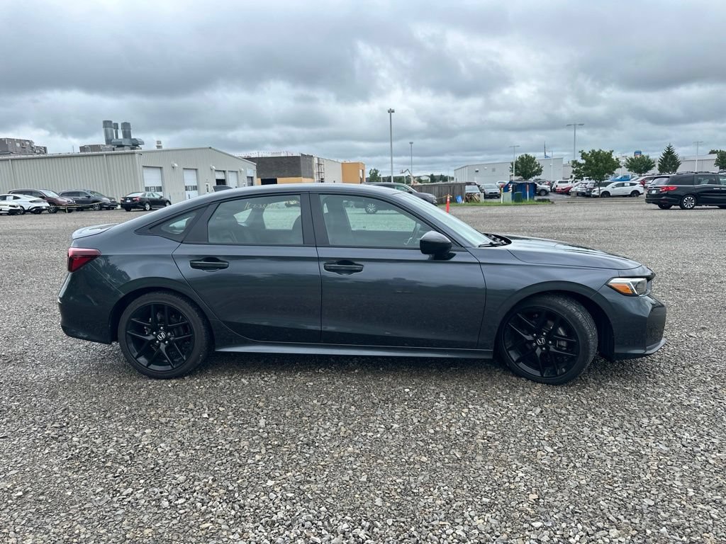 Used 2025 Honda Civic Sport image 9