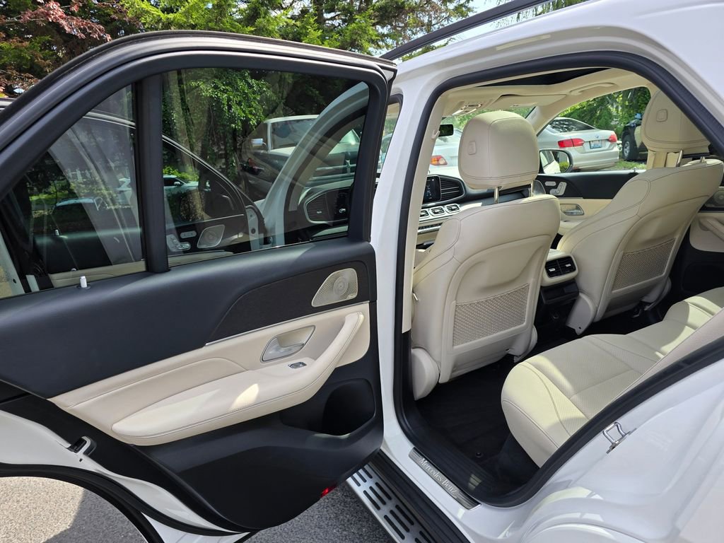 Used 2021 Mercedes-Benz GLE 350 4MATIC image 9