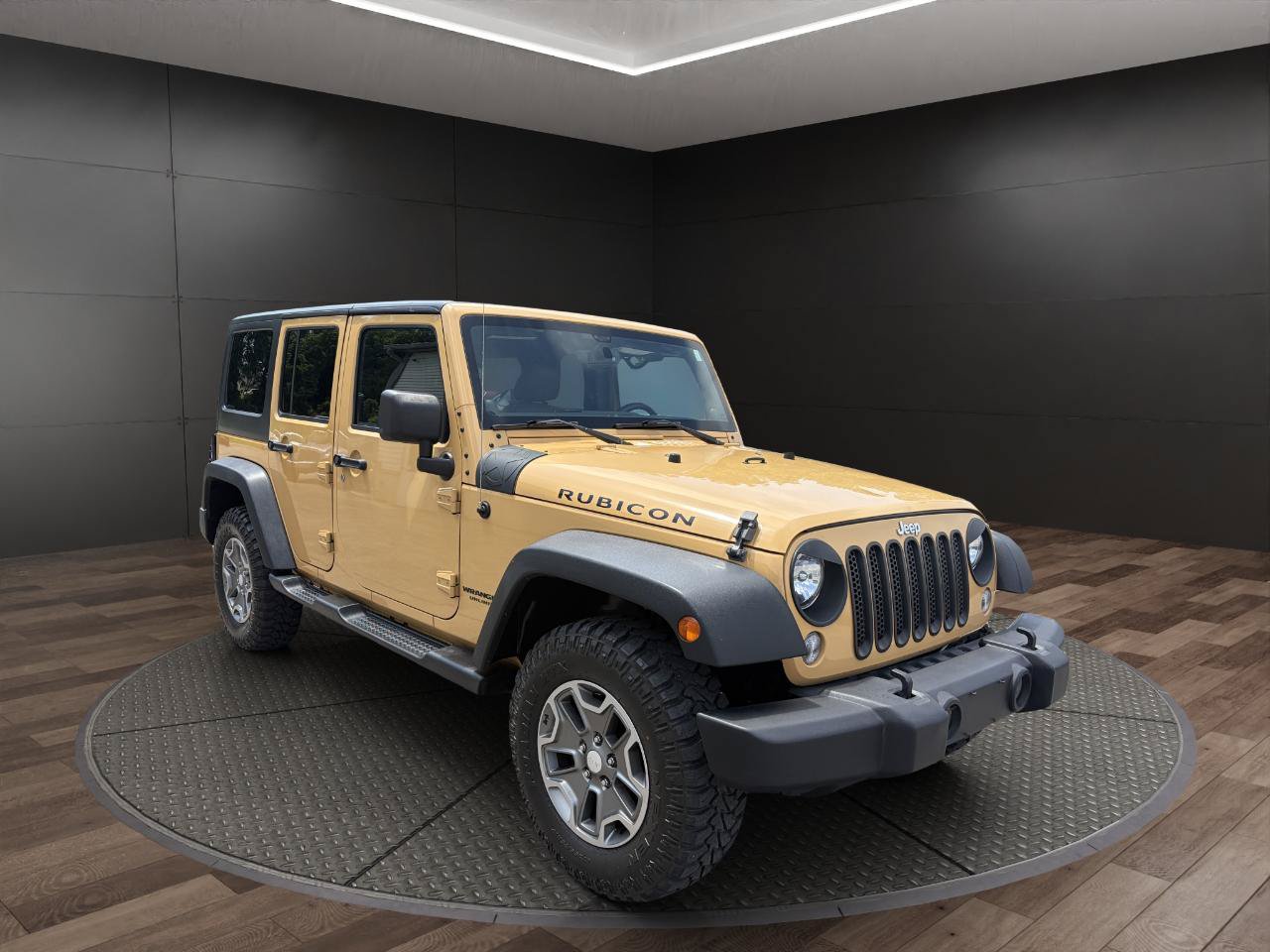 Used 2014 Jeep Wrangler Unlimited Rubicon w/ Dual Top Group AWD/4WD image 2