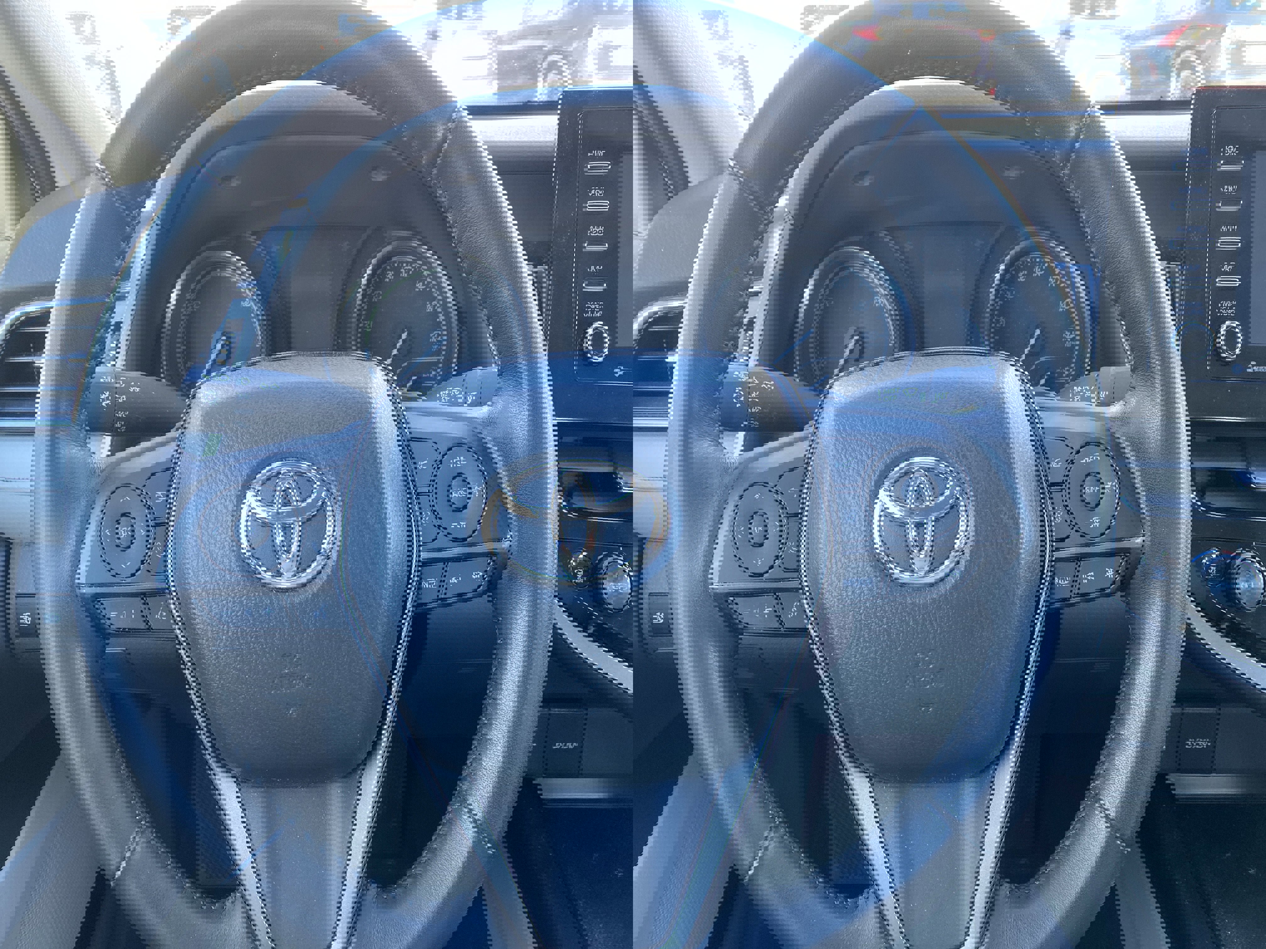 Used 2024 Toyota Camry SE image 14