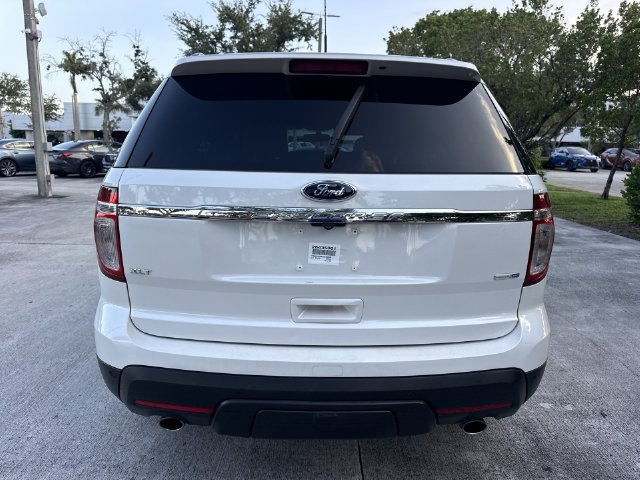 Used 2014 Ford Explorer XLT w/ Equipment Group 202A AWD/4WD image 25