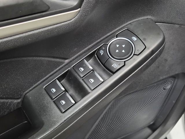 Used 2022 Ford Escape SE image 18