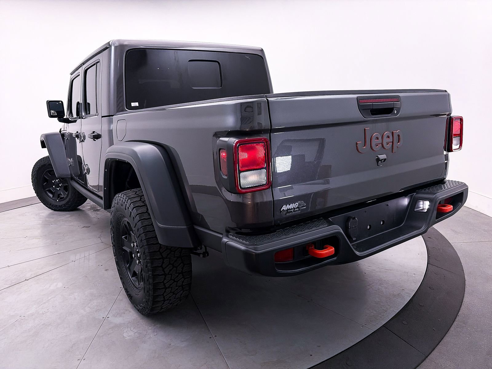 Used 2021 Jeep Gladiator Mojave w/ Cold Weather Group AWD/4WD image 9