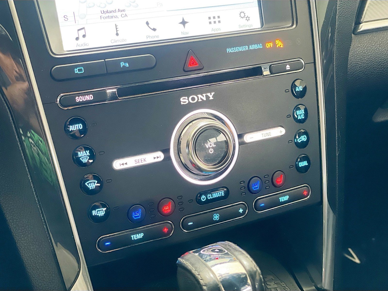 Used 2017 Ford Explorer Sport w/ Equipment Group 401A AWD/4WD image 12