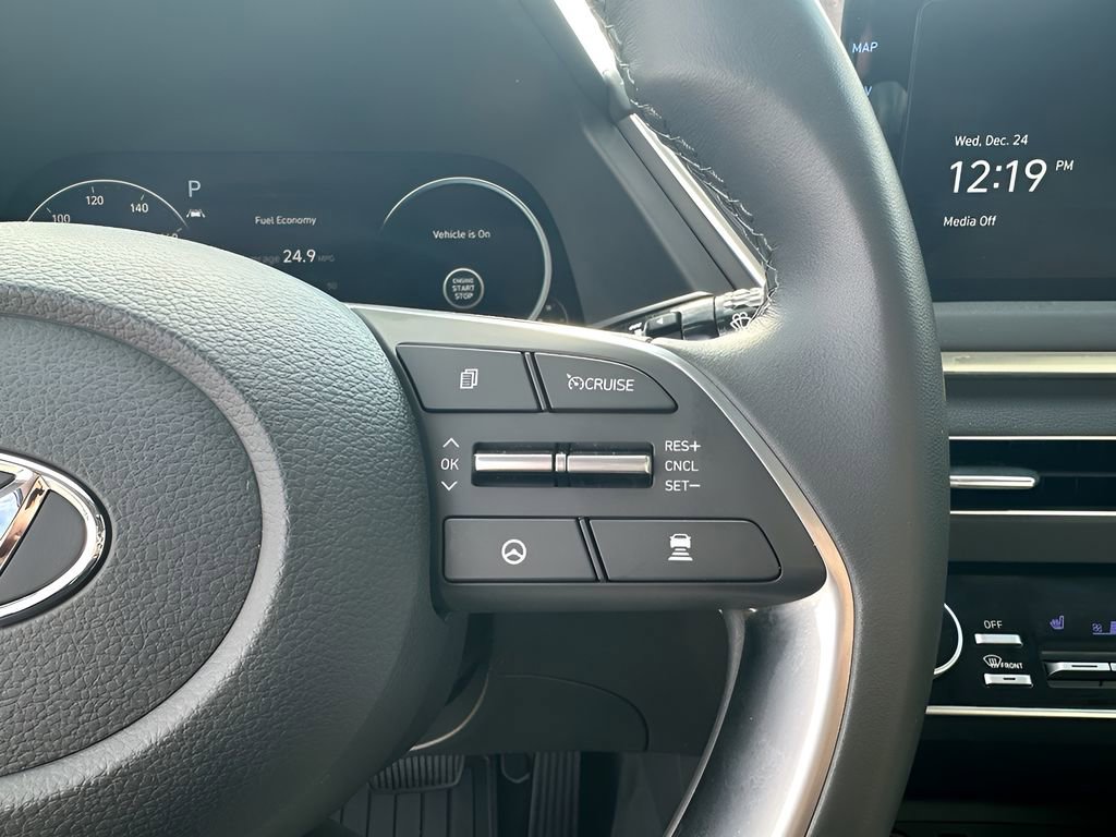 Used 2023 Hyundai Sonata SEL w/ Convenience Package image 17