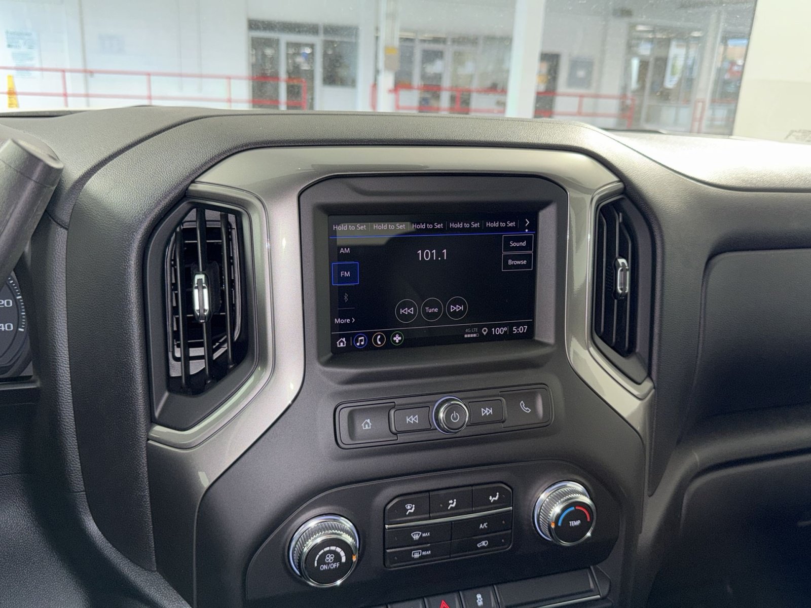 New 2026 GMC Sierra 2500 Pro w/ Convenience Package AWD/4WD image 18