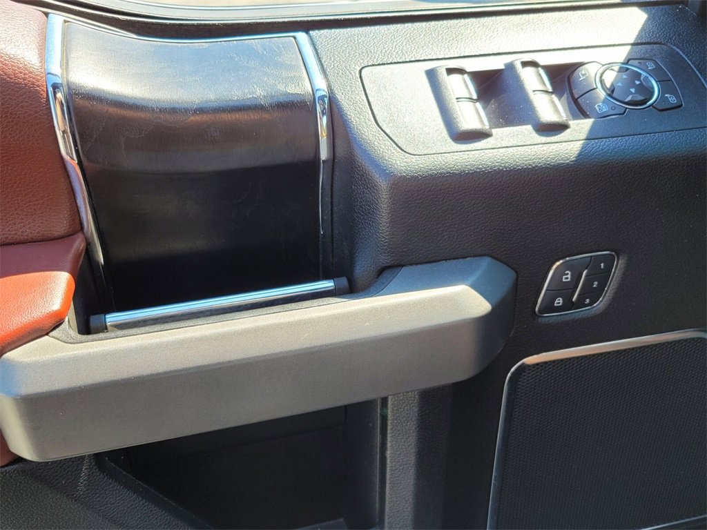 Used 2018 Ford F150 Platinum w/ Equipment Group 701A Luxury image 28