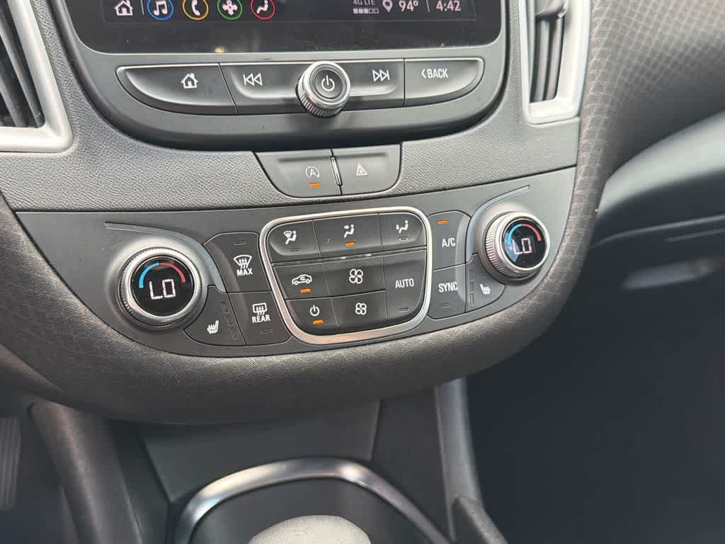 Used 2024 Chevrolet Malibu LT FWD image 28